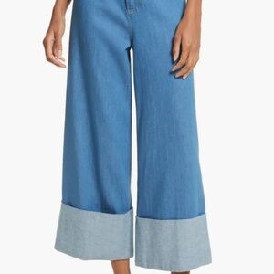 $295 Sea Blue Classic Cuffed Wide Leg Jeans in Light Indigo Size 10